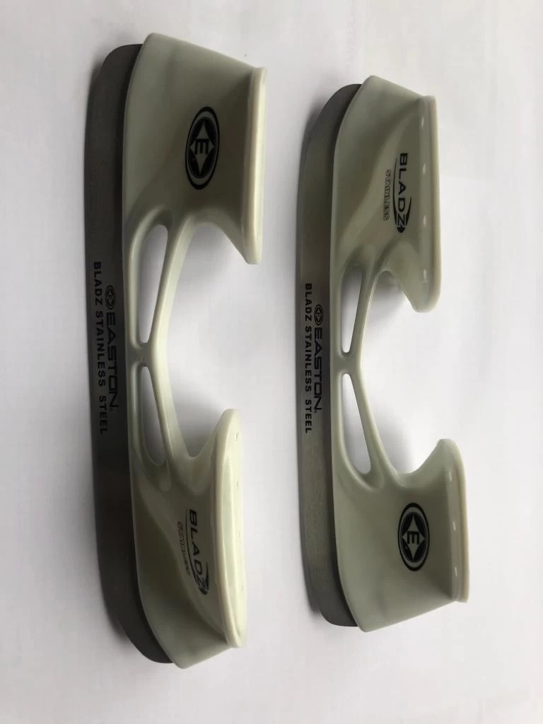 EASTON BLADZ Halter Mit Eisen Gr.8 3 EASTON BLADZ Halter Mit Eisen Gr.8